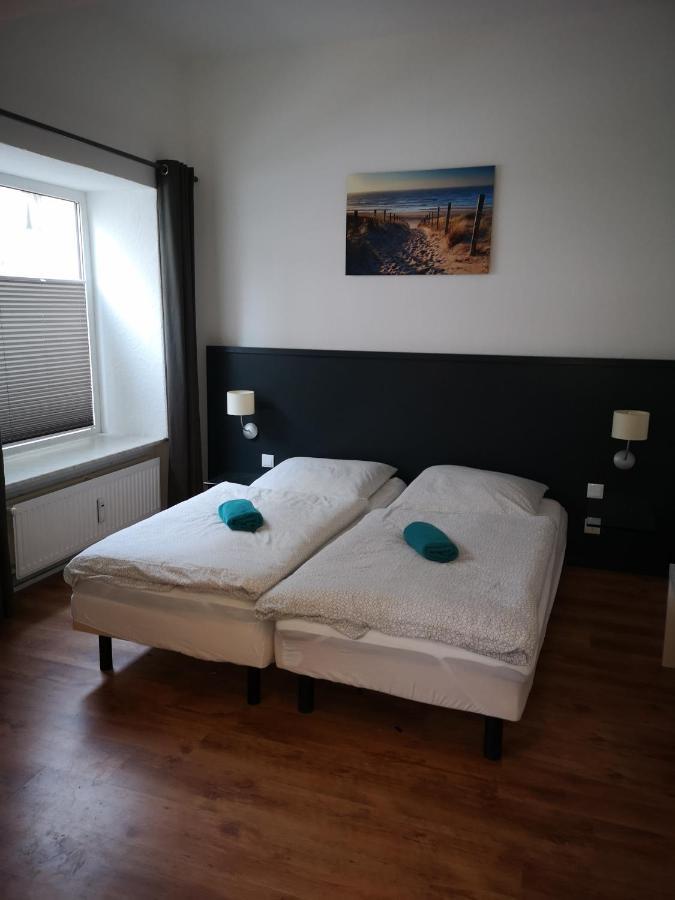 Ferienwohnung Im Erdgeschoss Mit Terrasse Bremerhaven Exterior foto